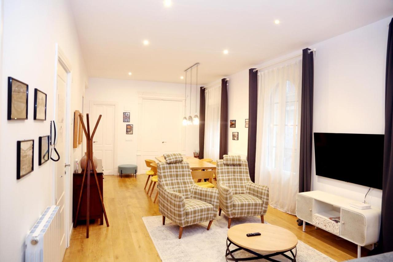 Piso Exclusivo Frente Al Casco Viejo Con Parking Gratis Daire Bilbao Dış mekan fotoğraf