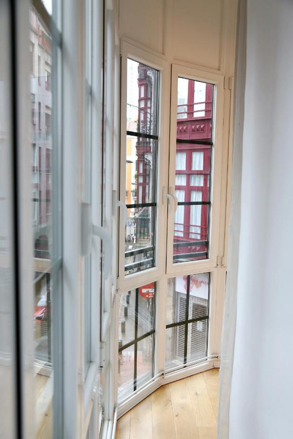 Piso Exclusivo Frente Al Casco Viejo Con Parking Gratis Daire Bilbao Dış mekan fotoğraf