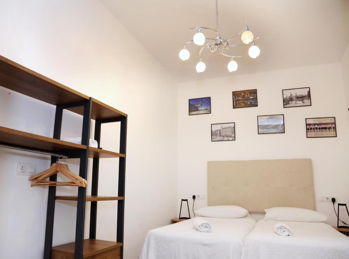 Piso Exclusivo Frente Al Casco Viejo Con Parking Gratis Daire Bilbao Dış mekan fotoğraf